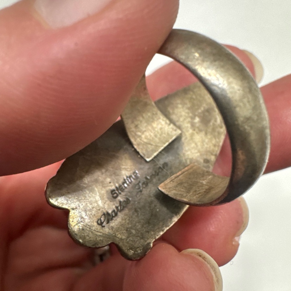 Unique Stone Ring With Silver Detailing Navajo Si… - image 3